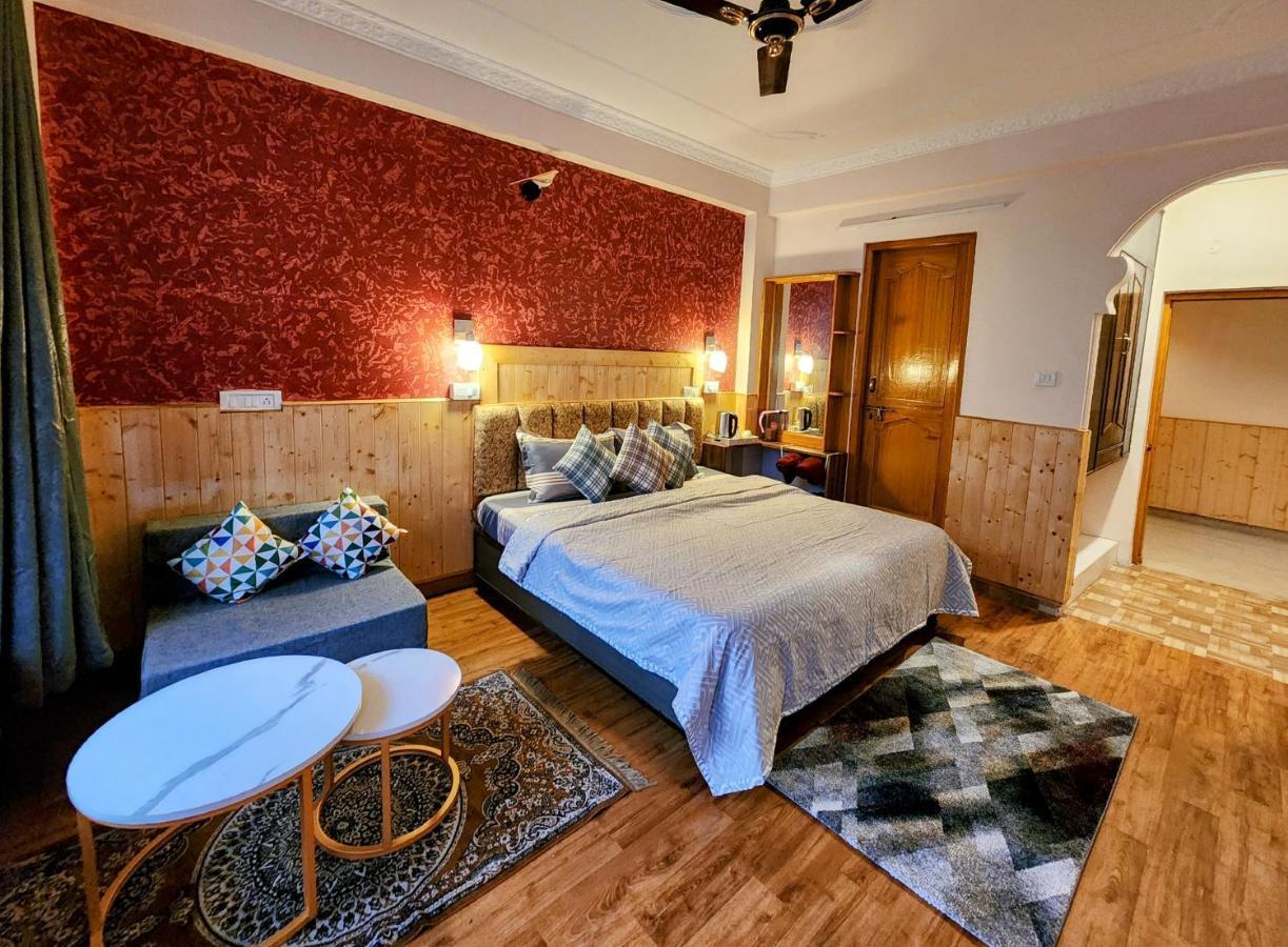 The Bougainvillea, Mcleodganj ダラムシャーラー エクステリア 写真