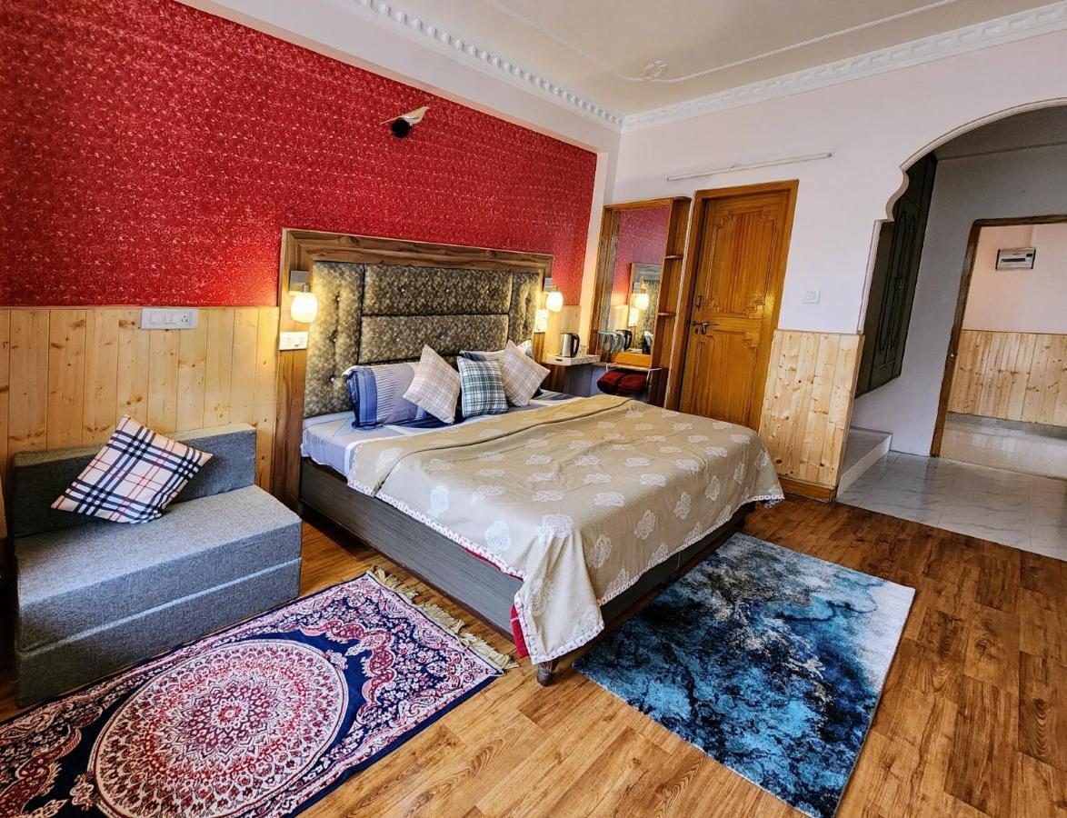 The Bougainvillea, Mcleodganj ダラムシャーラー エクステリア 写真