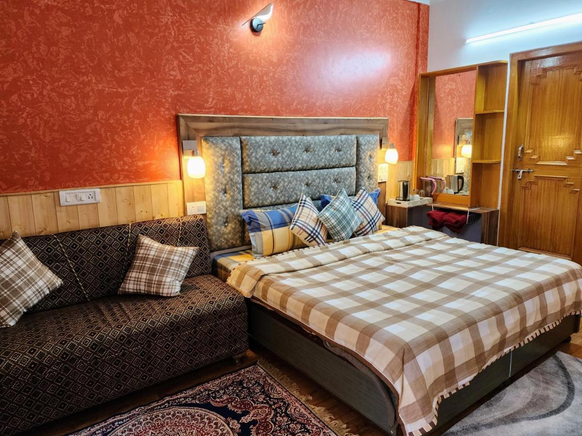 The Bougainvillea, Mcleodganj ダラムシャーラー エクステリア 写真