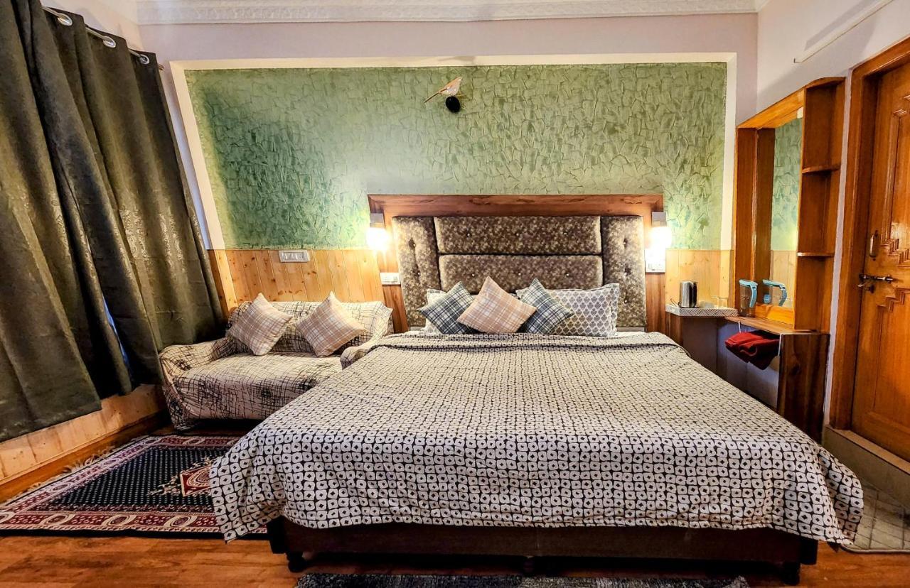 The Bougainvillea, Mcleodganj ダラムシャーラー エクステリア 写真