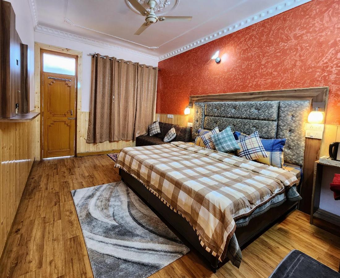 The Bougainvillea, Mcleodganj ダラムシャーラー エクステリア 写真