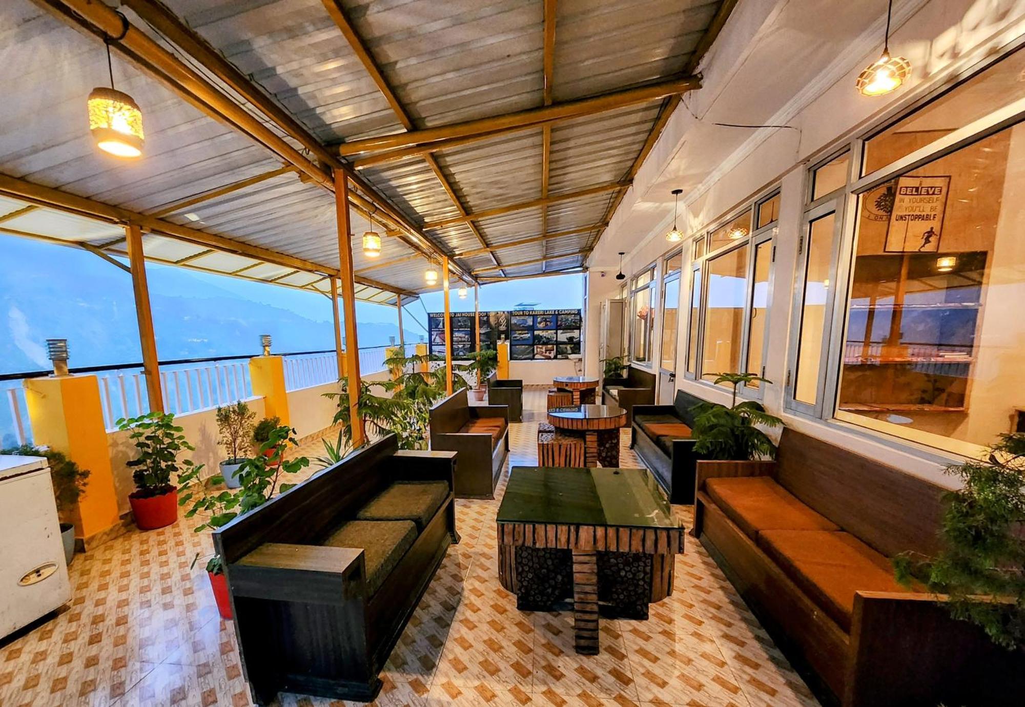 The Bougainvillea, Mcleodganj ダラムシャーラー エクステリア 写真